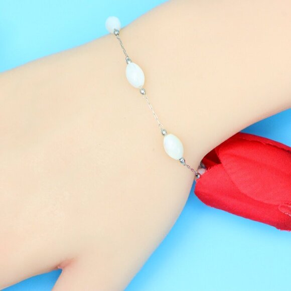 Chic & Stylish Bracelet – A Thoughtful Gift for Women and Girls, DYC1134 - Picture 9 of 9